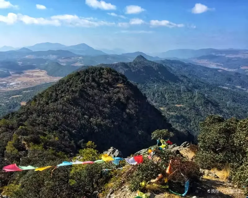 文笔山实景图片