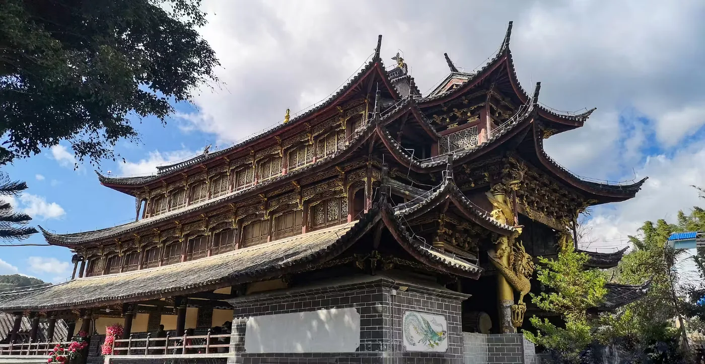 广允缅寺风景图片