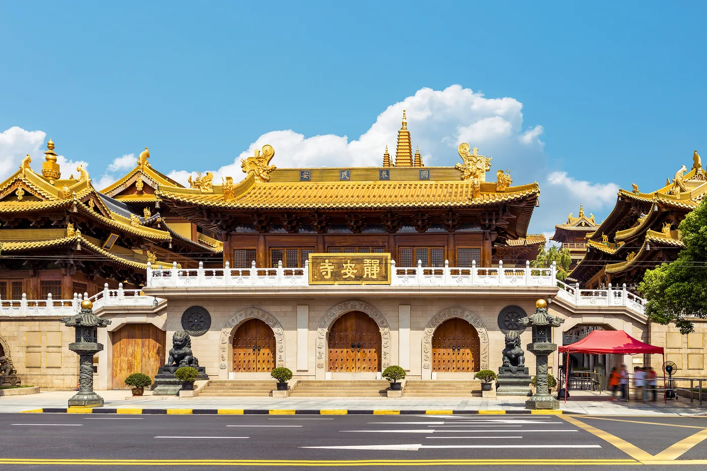 静安寺实景图片