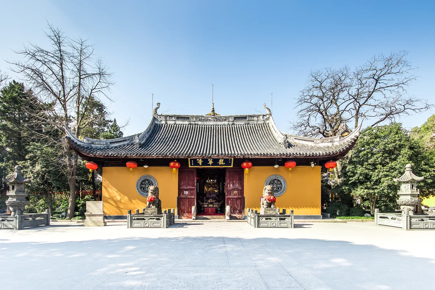 龙华寺风景图片