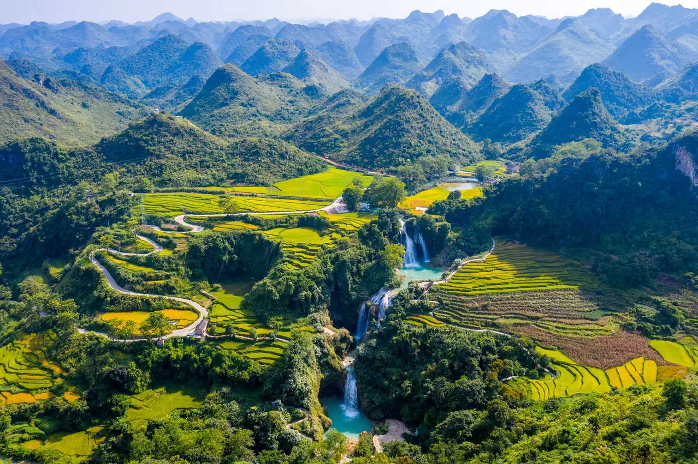 广南八宝风景区风景图片