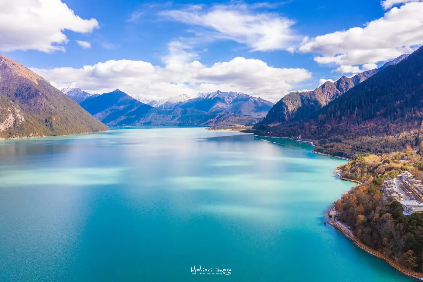巴松措风景图片