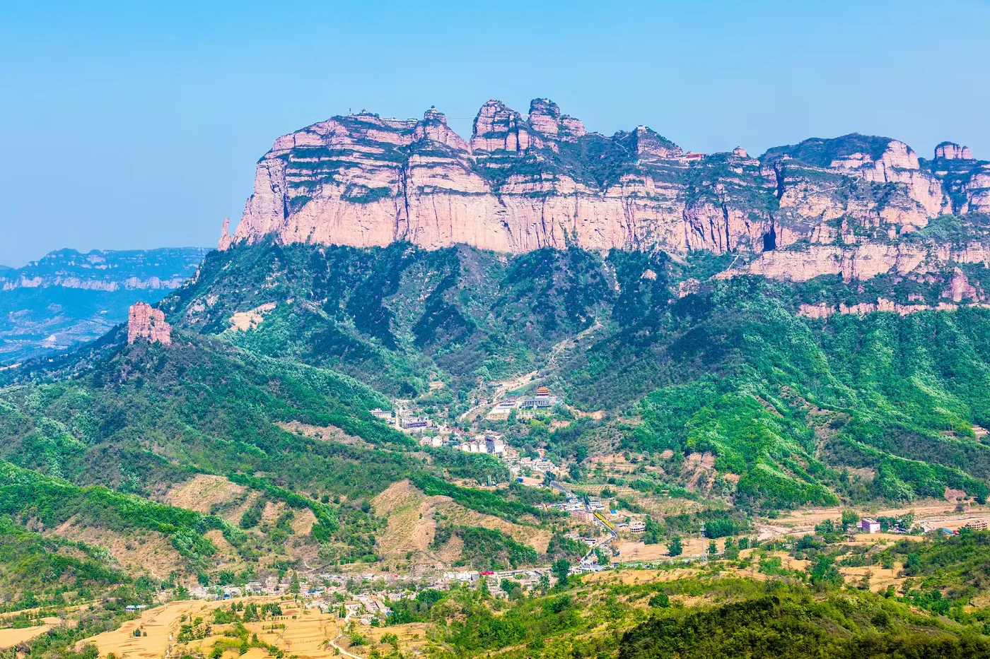 东太行实景图片