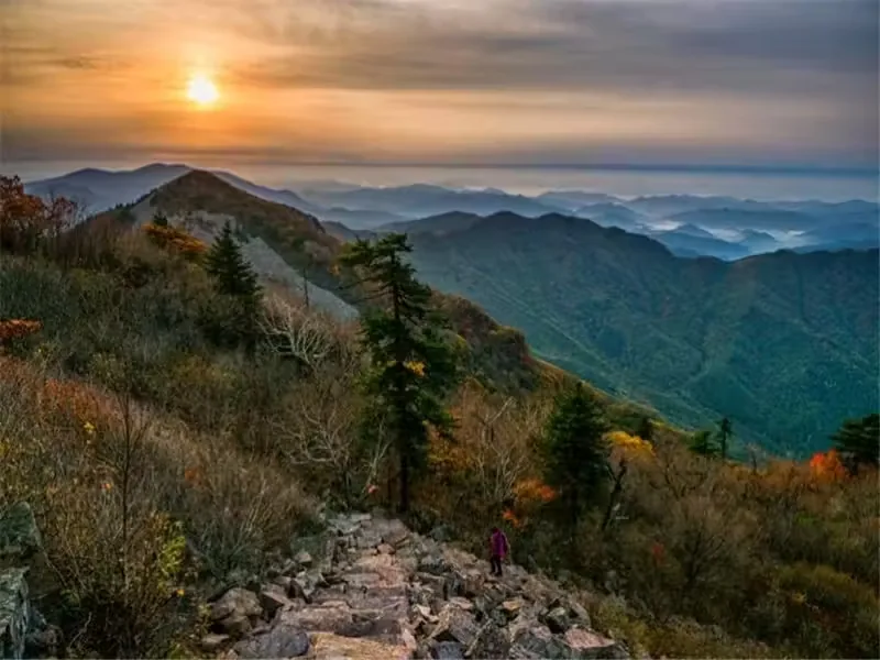 花脖山实景图片
