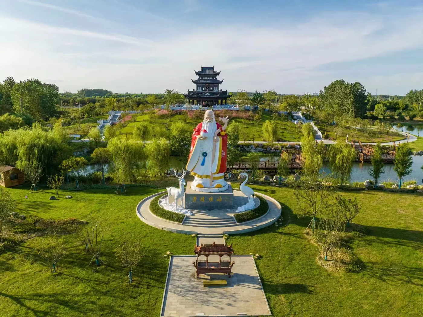 龙冈桃花园