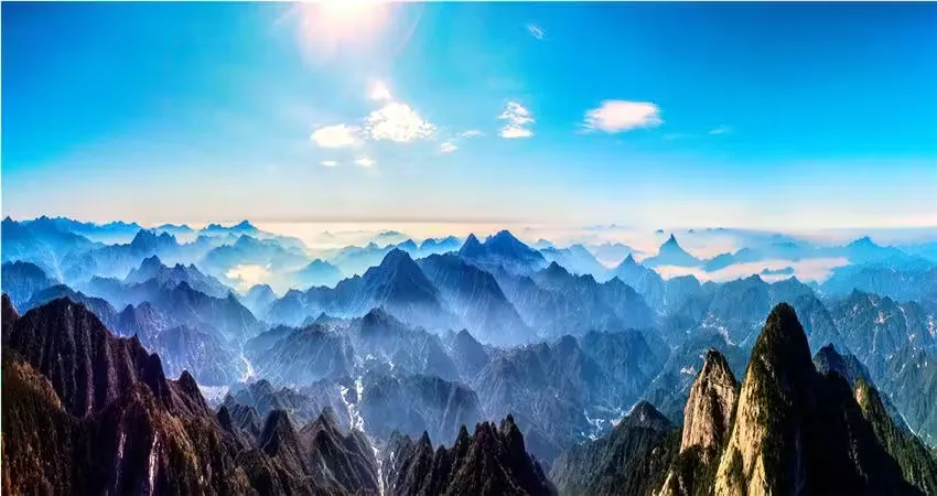大别山彩虹瀑布风景图片