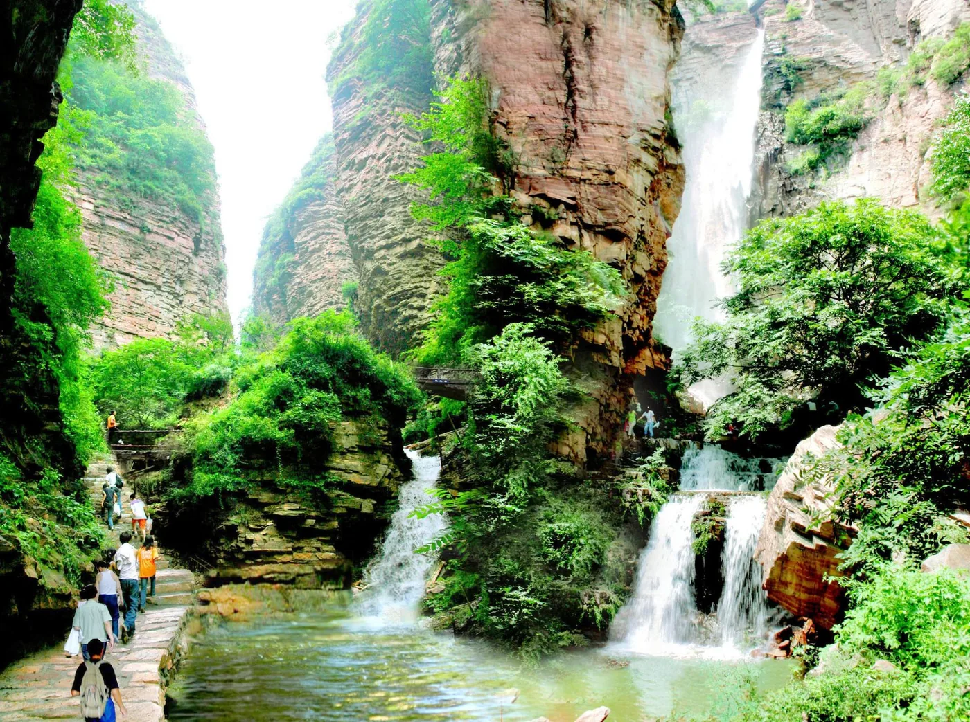 九龙峡实景图片