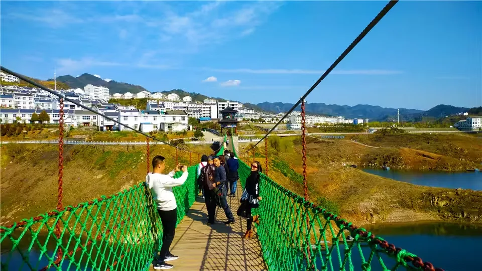 女娲山风景区风景图片