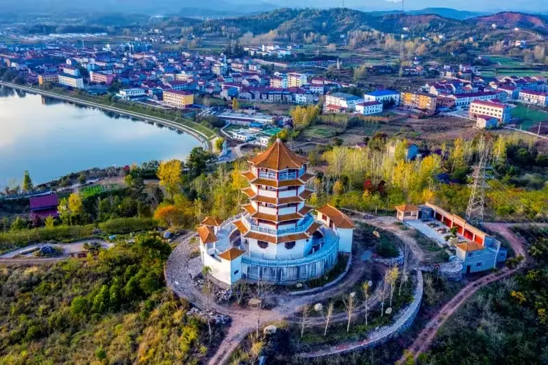 鸣凤山风景图片