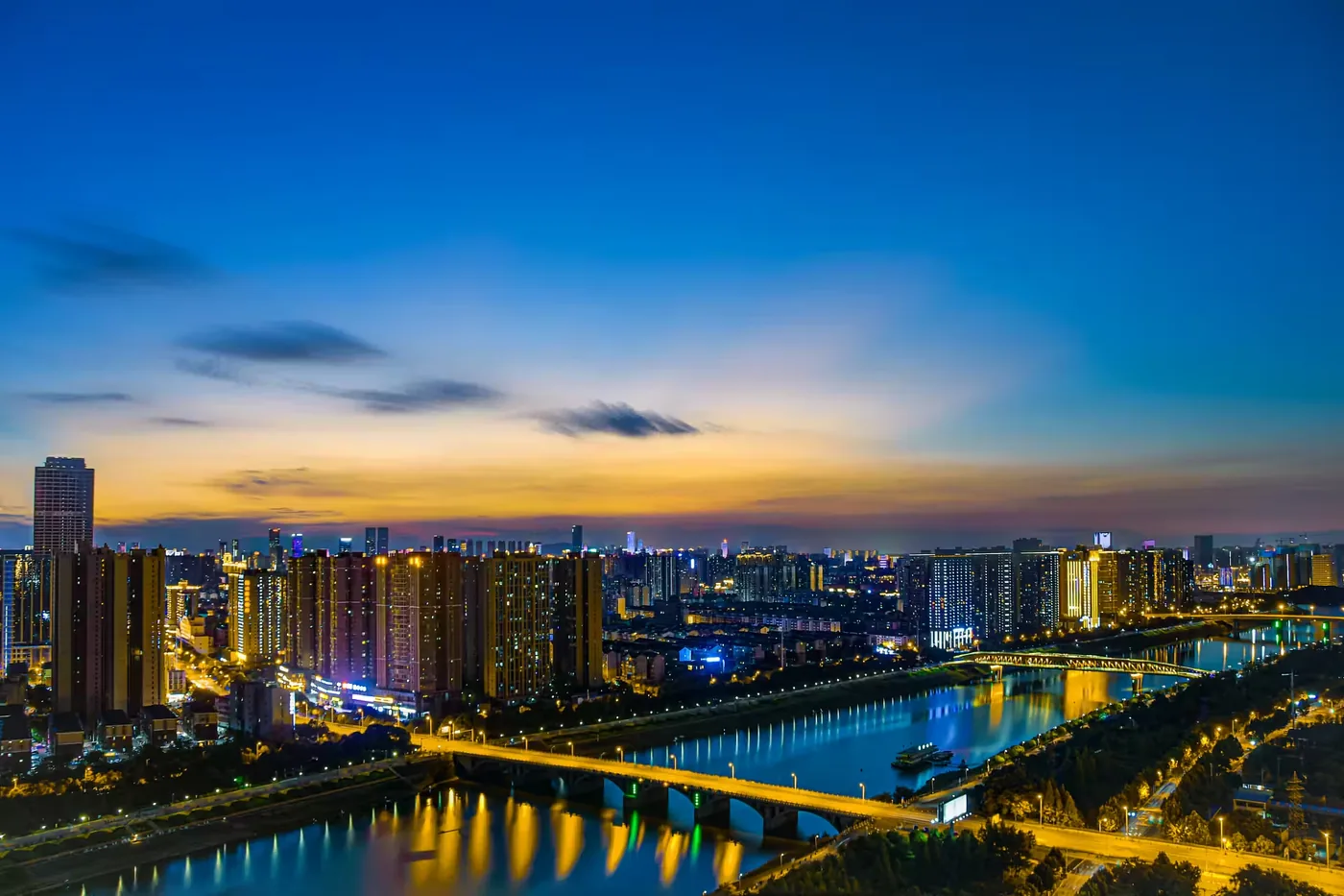 浏阳河风光带