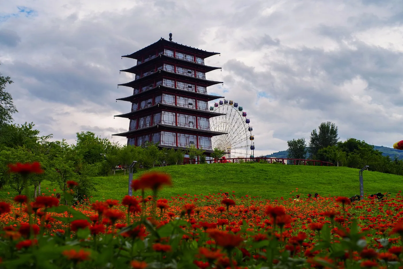 马跑泉公园风景图片