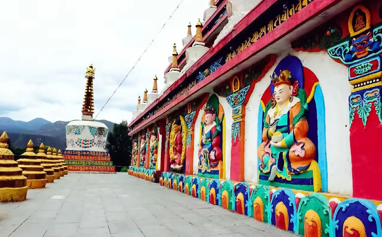 吾屯下寺实景图片