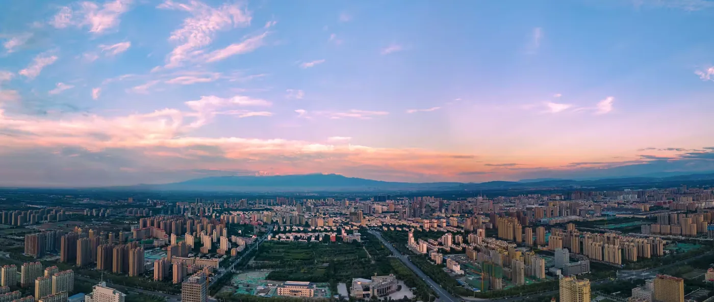 索尔巴斯陶风景图片