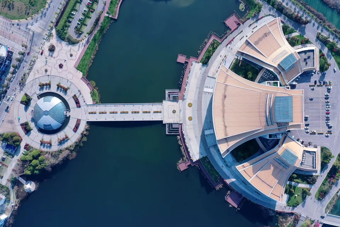 曹禺大剧院