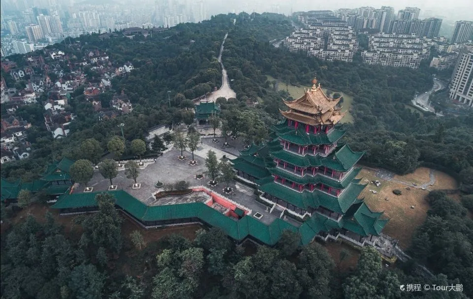 鸿恩寺公园风景图片