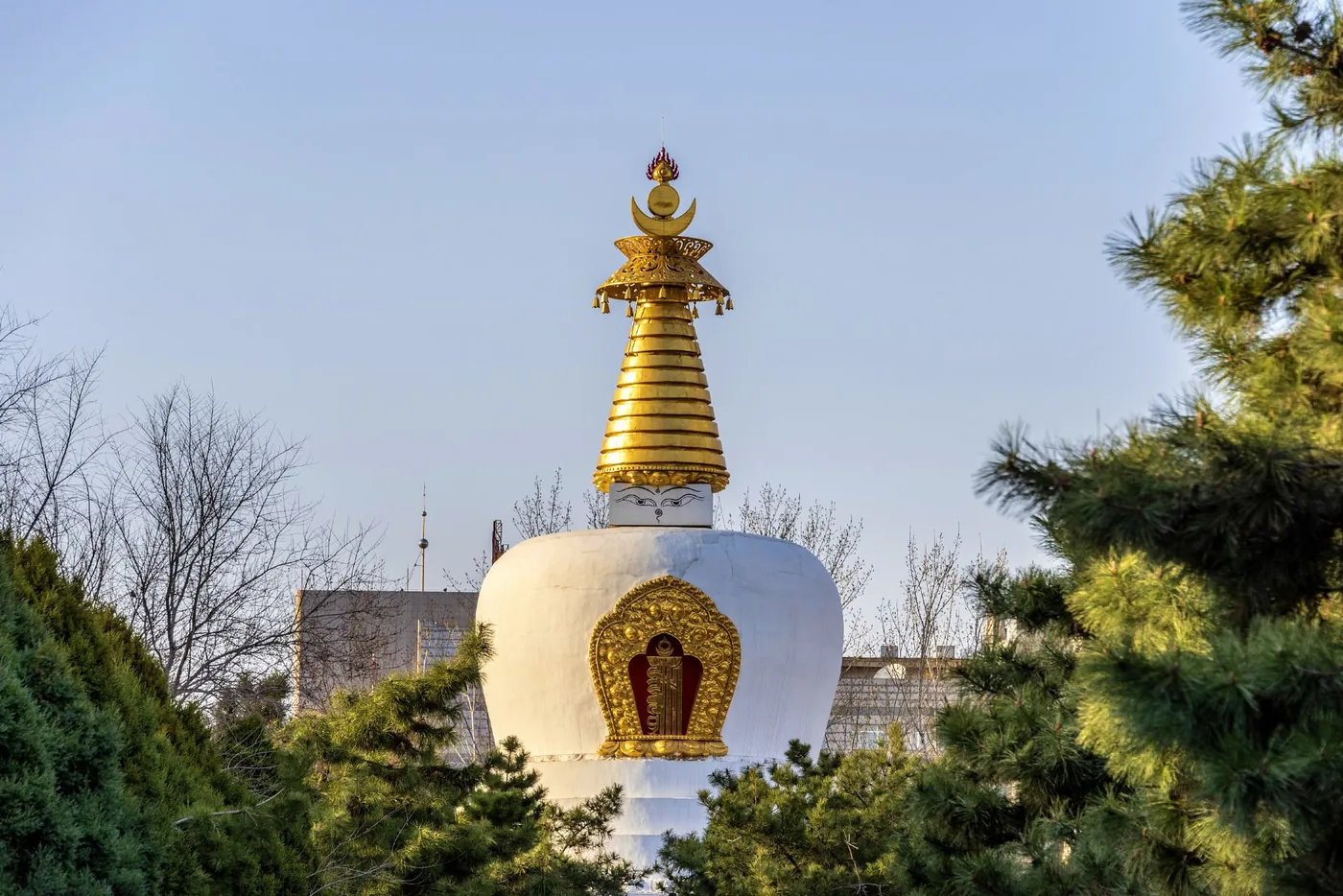 宝尔汗佛塔风景图片