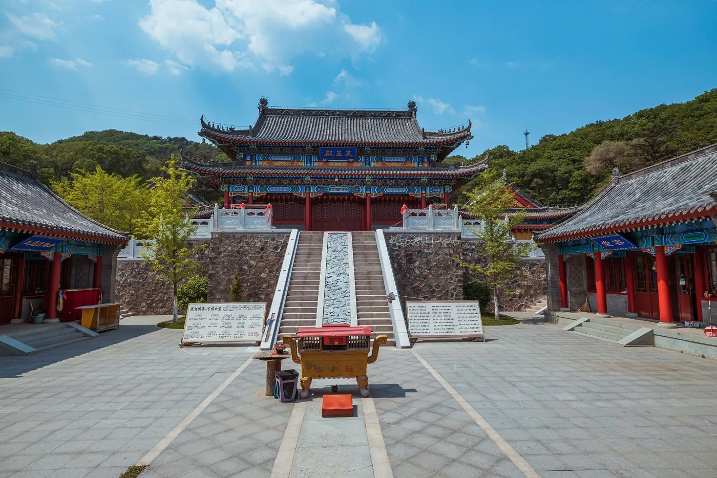 温泉寺实景图片