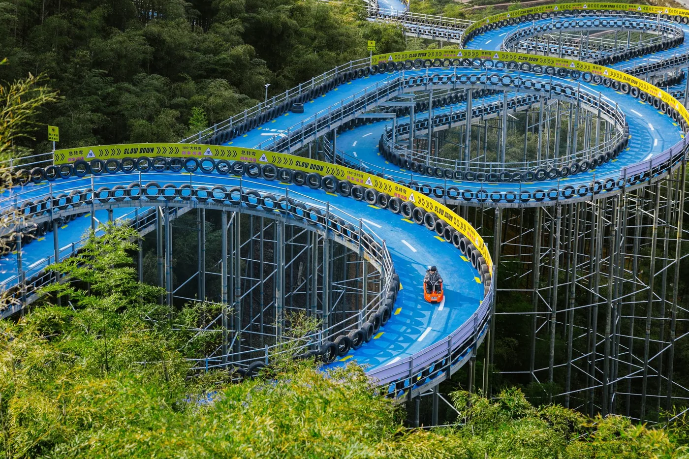 云上草原风景图片