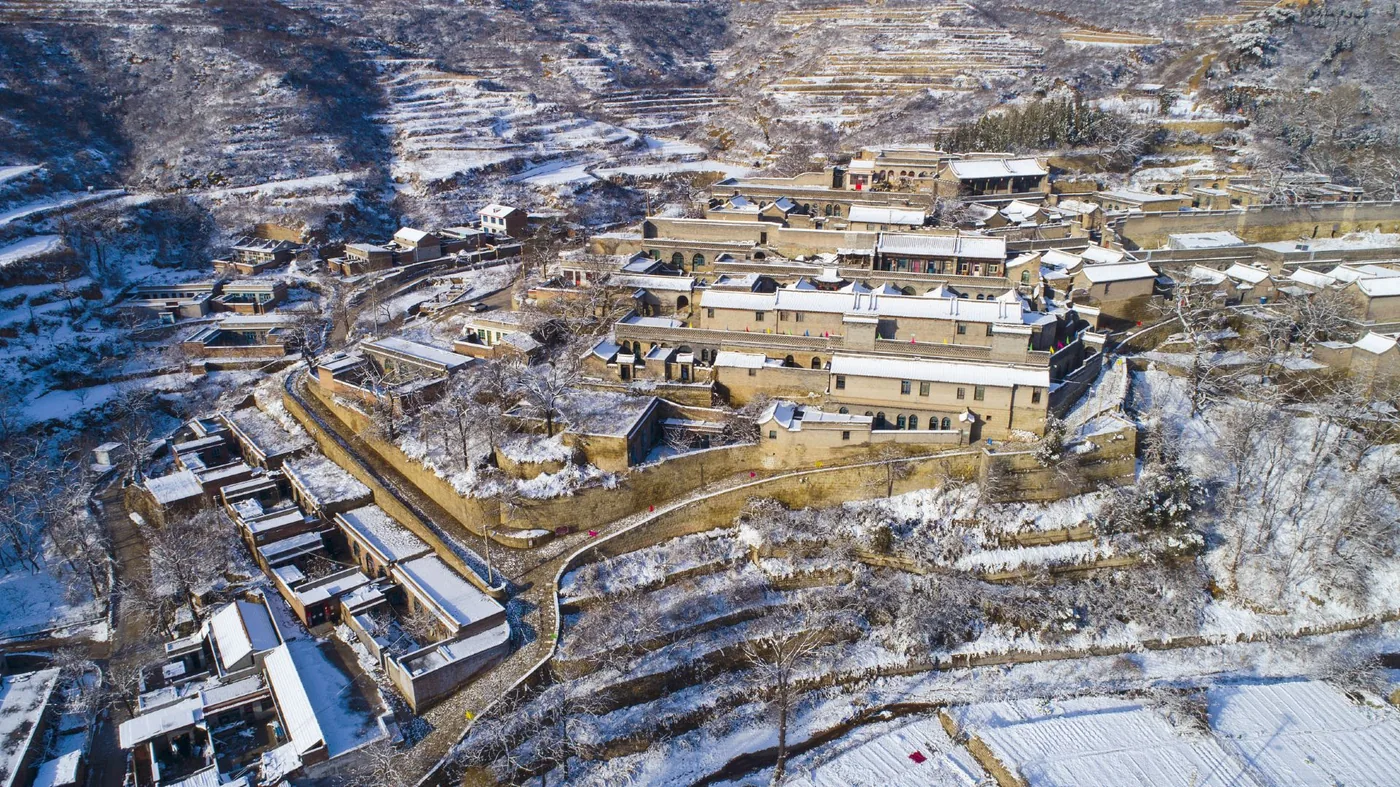 银圆山庄实景图片