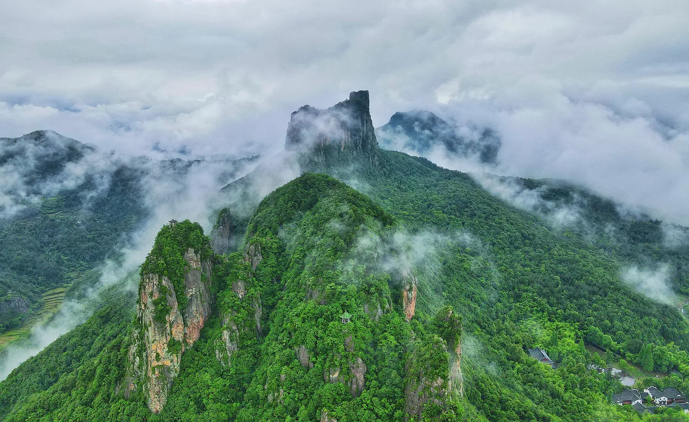 仙华山实景图片