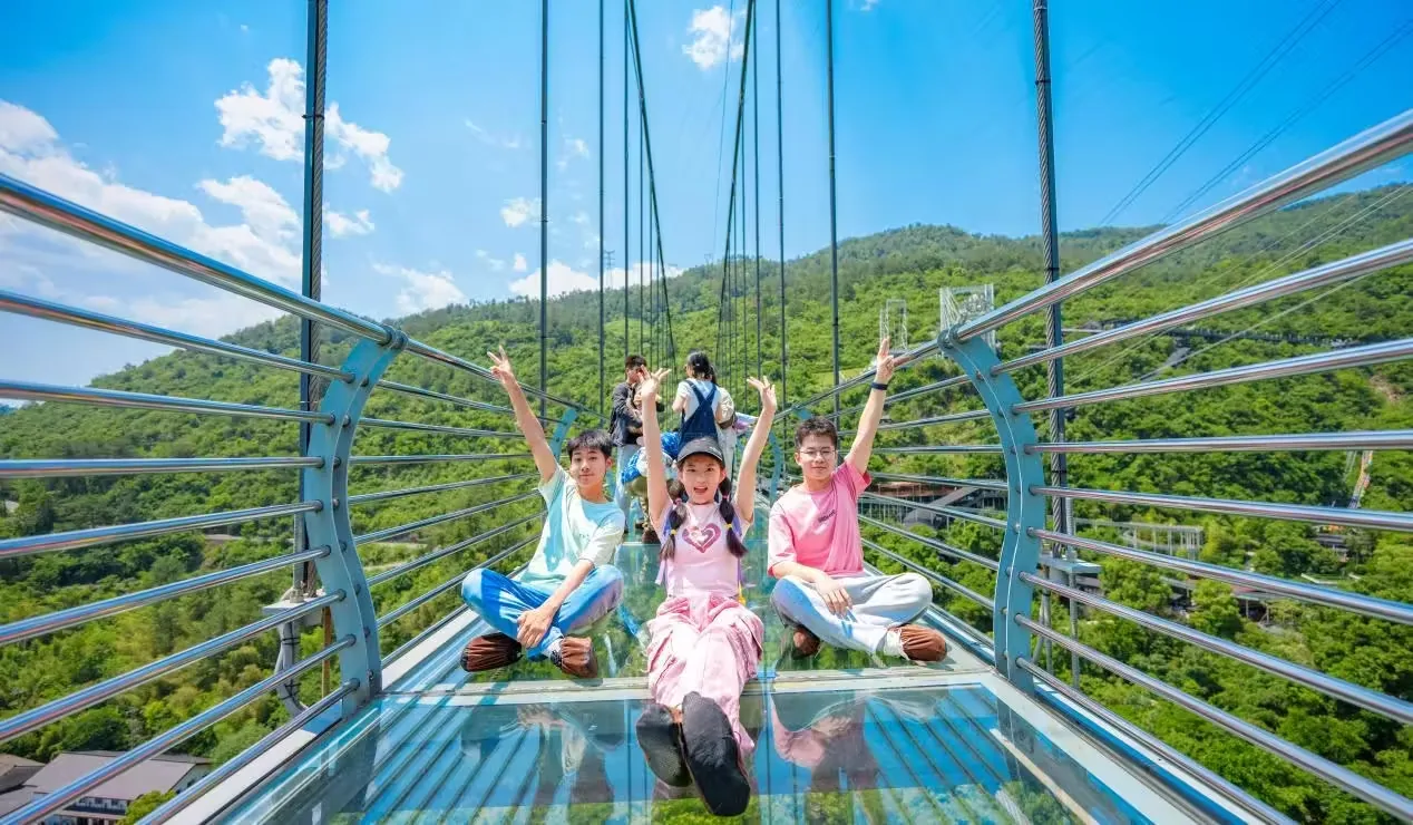 垂云通天河风景图片