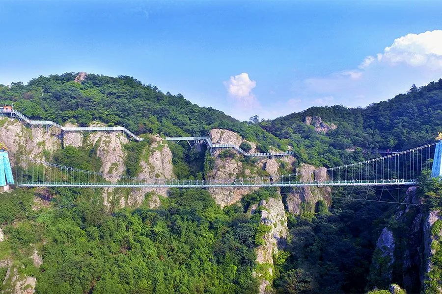 马仁奇峰风景图片