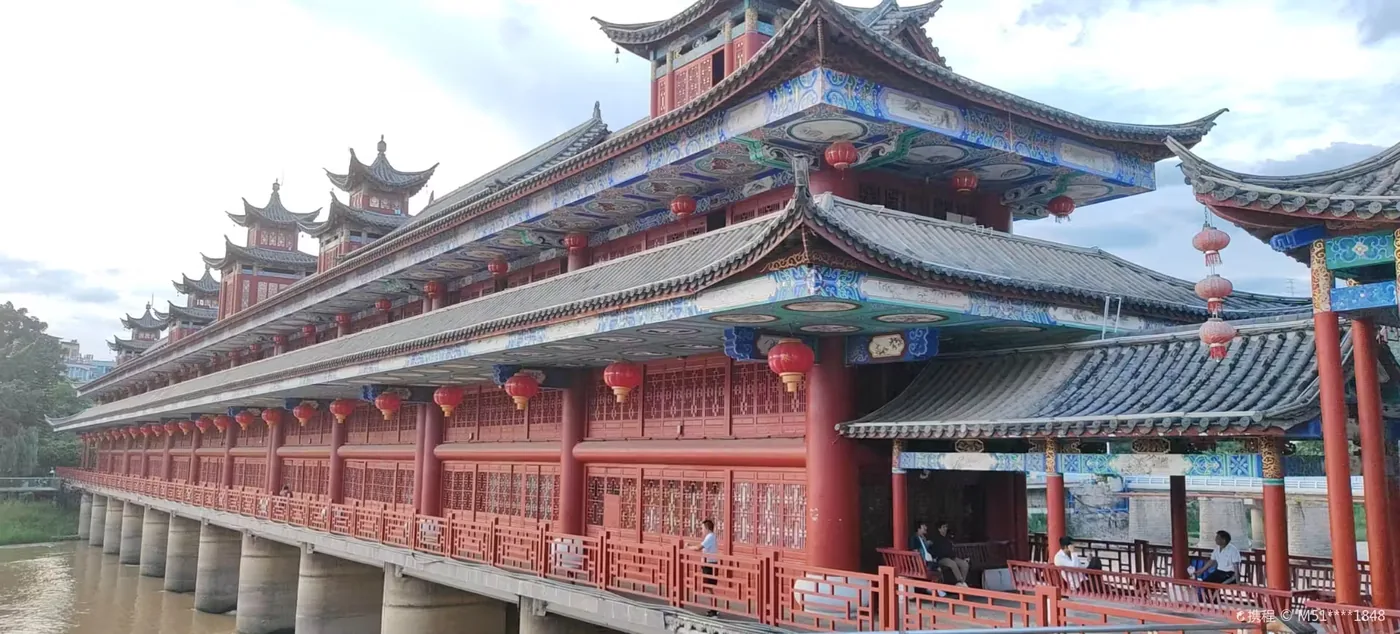 漫湾百里长湖风景图片