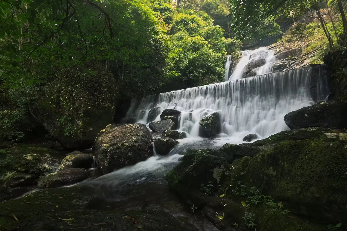 菜溪岩风景区实景图片