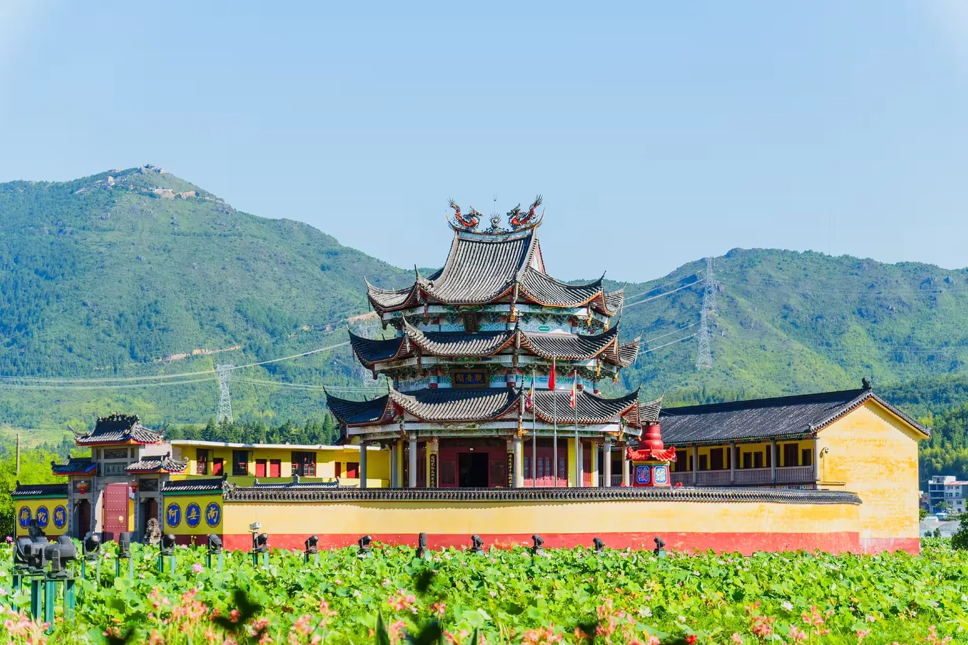鲤鱼溪实景图片