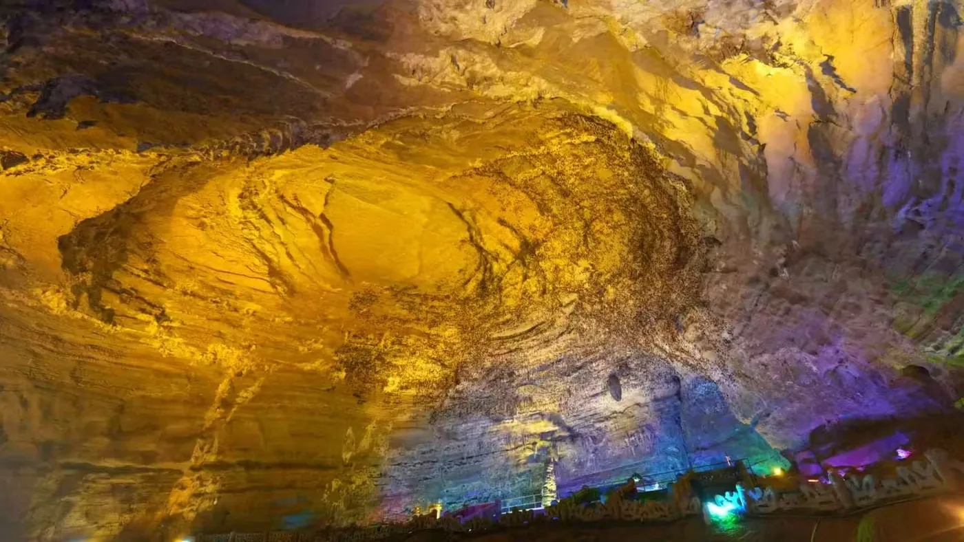 龙宫洞风景图片