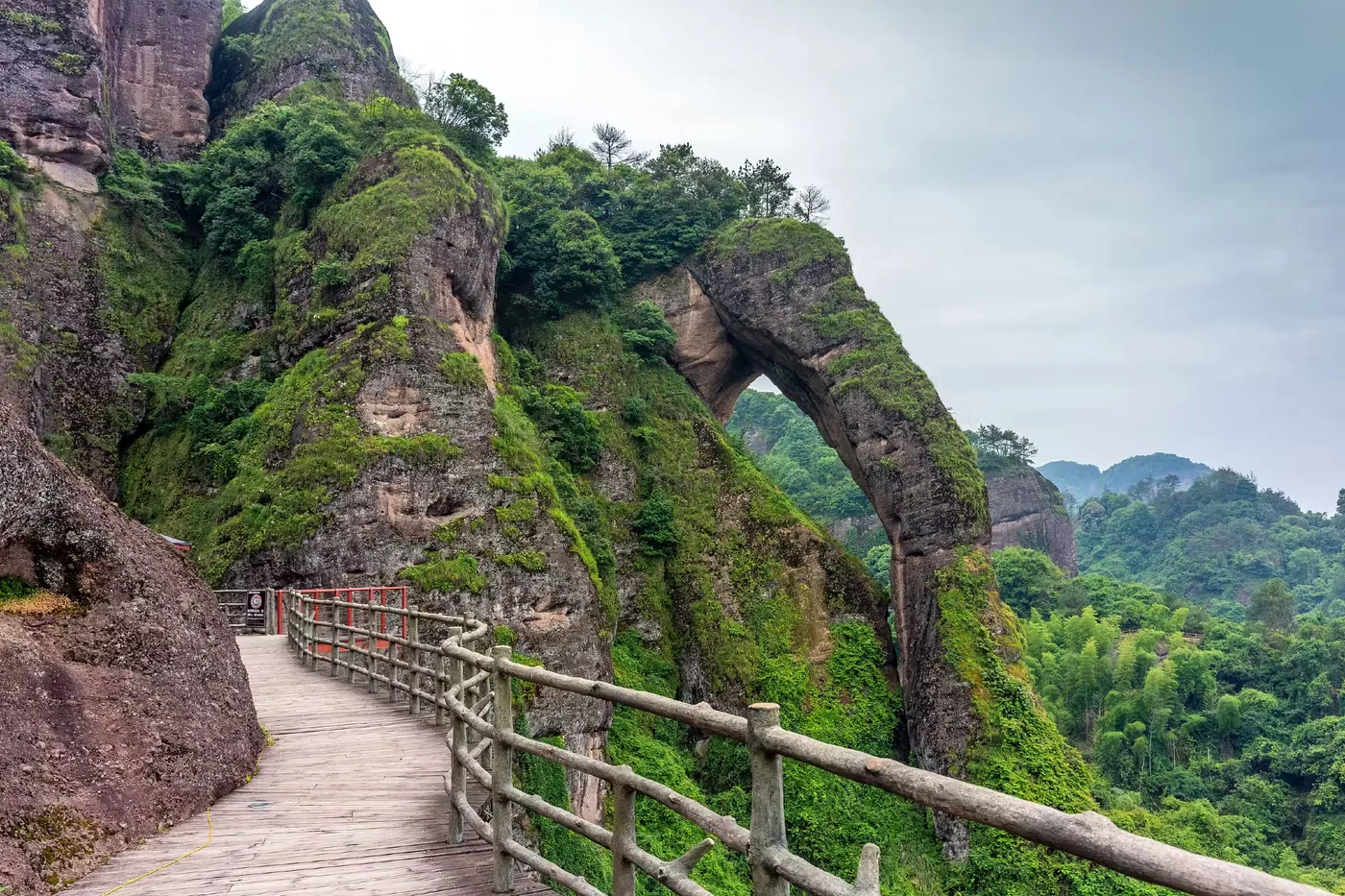 象鼻山