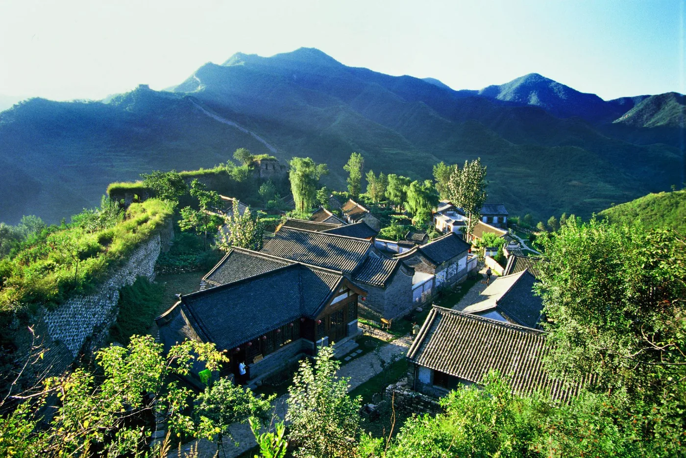 青山关风景图片