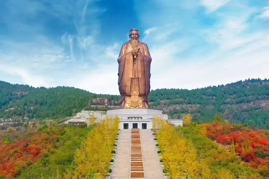 尼山圣境风景图片