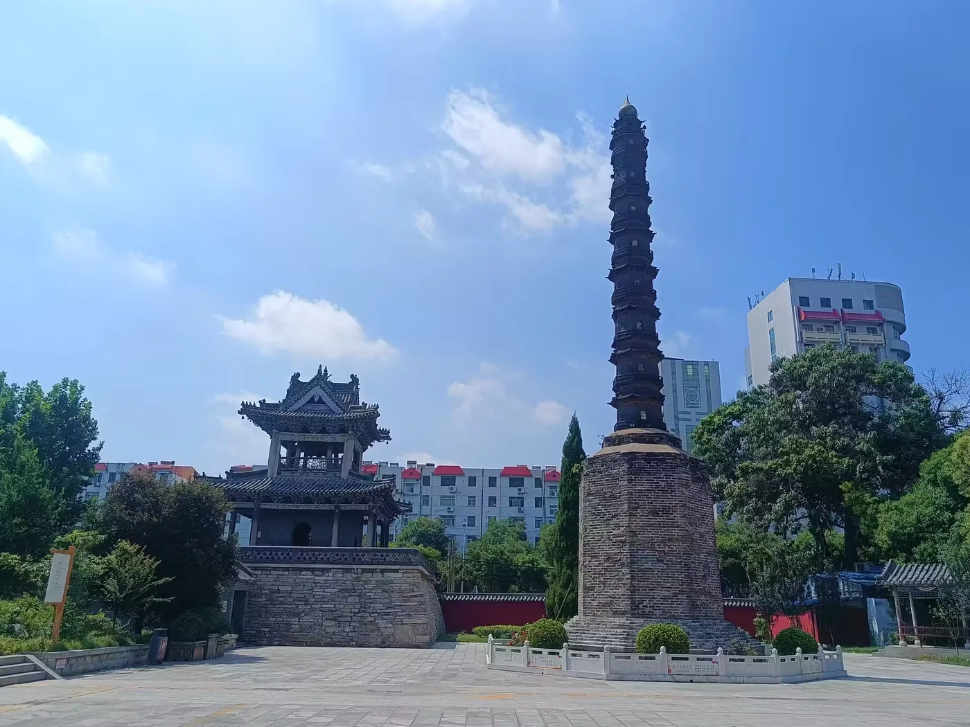 铁塔寺实景图片