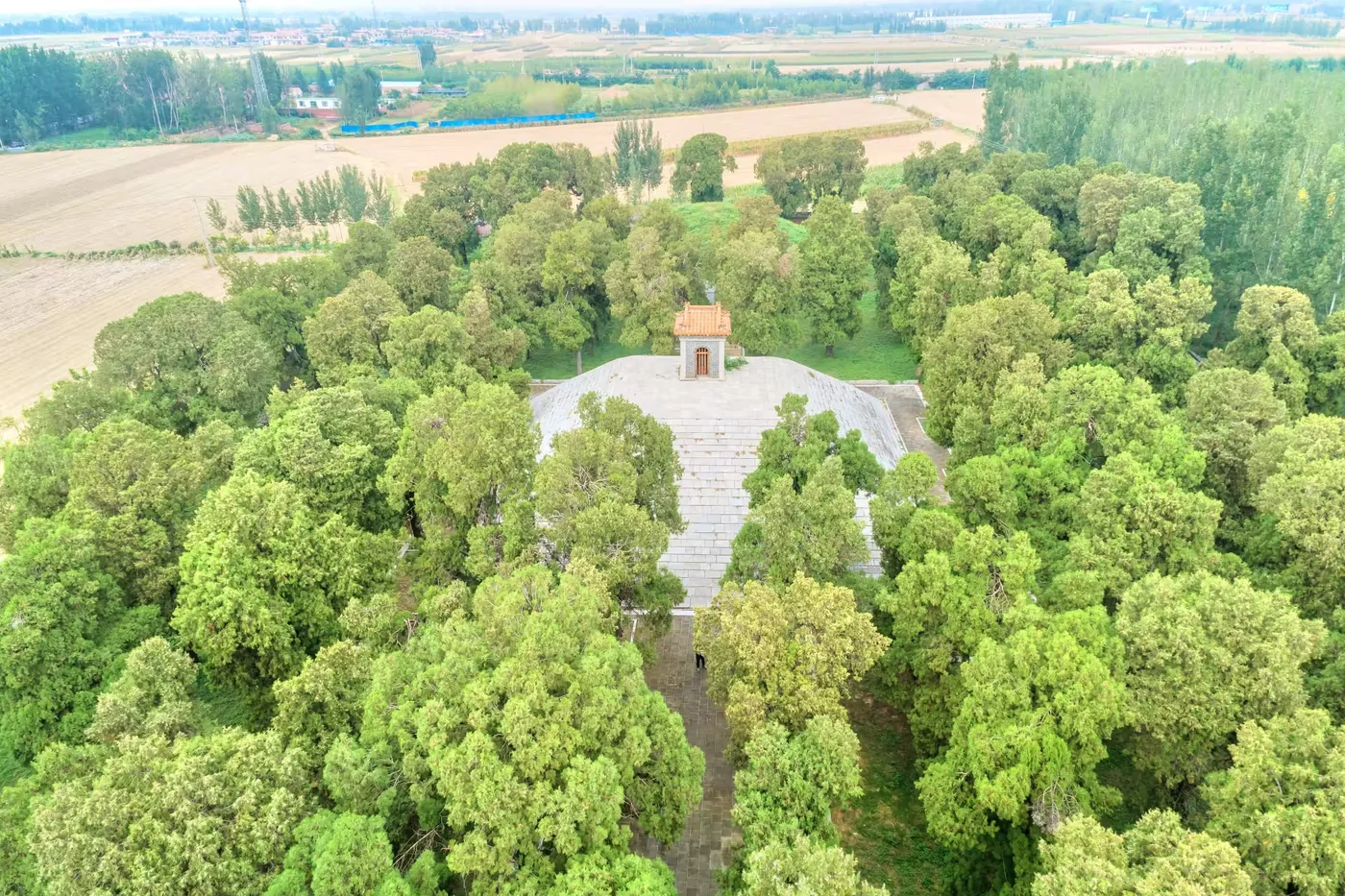 少昊陵实景图片