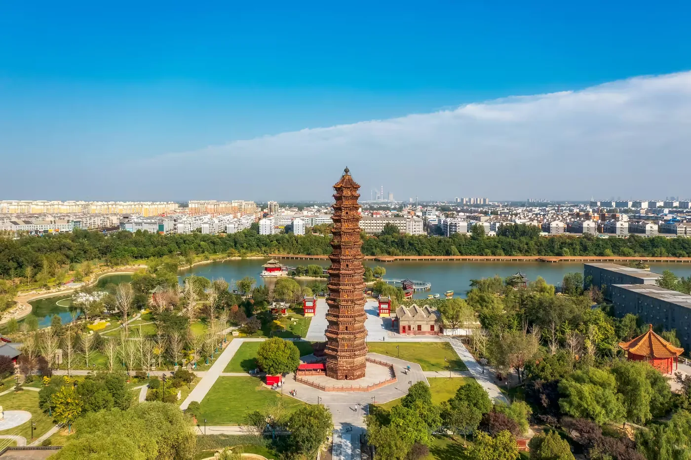 铁塔公园实景图片