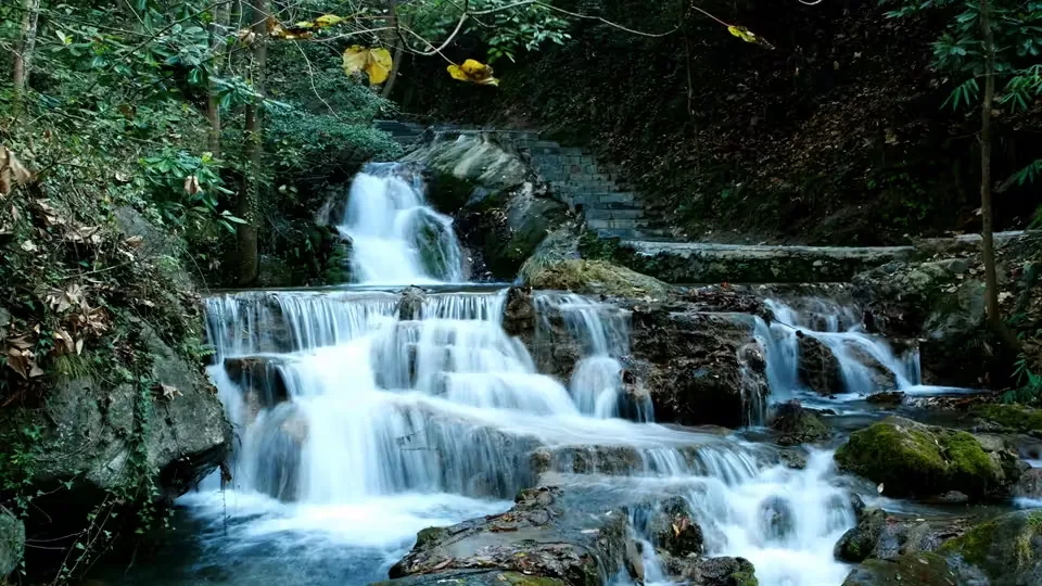 龙潭河景区实景图片