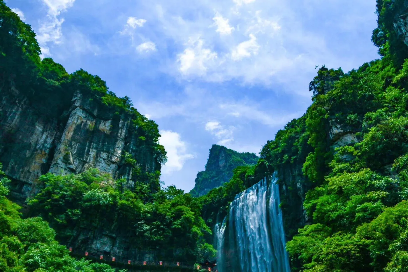 三峡大瀑布风景图片