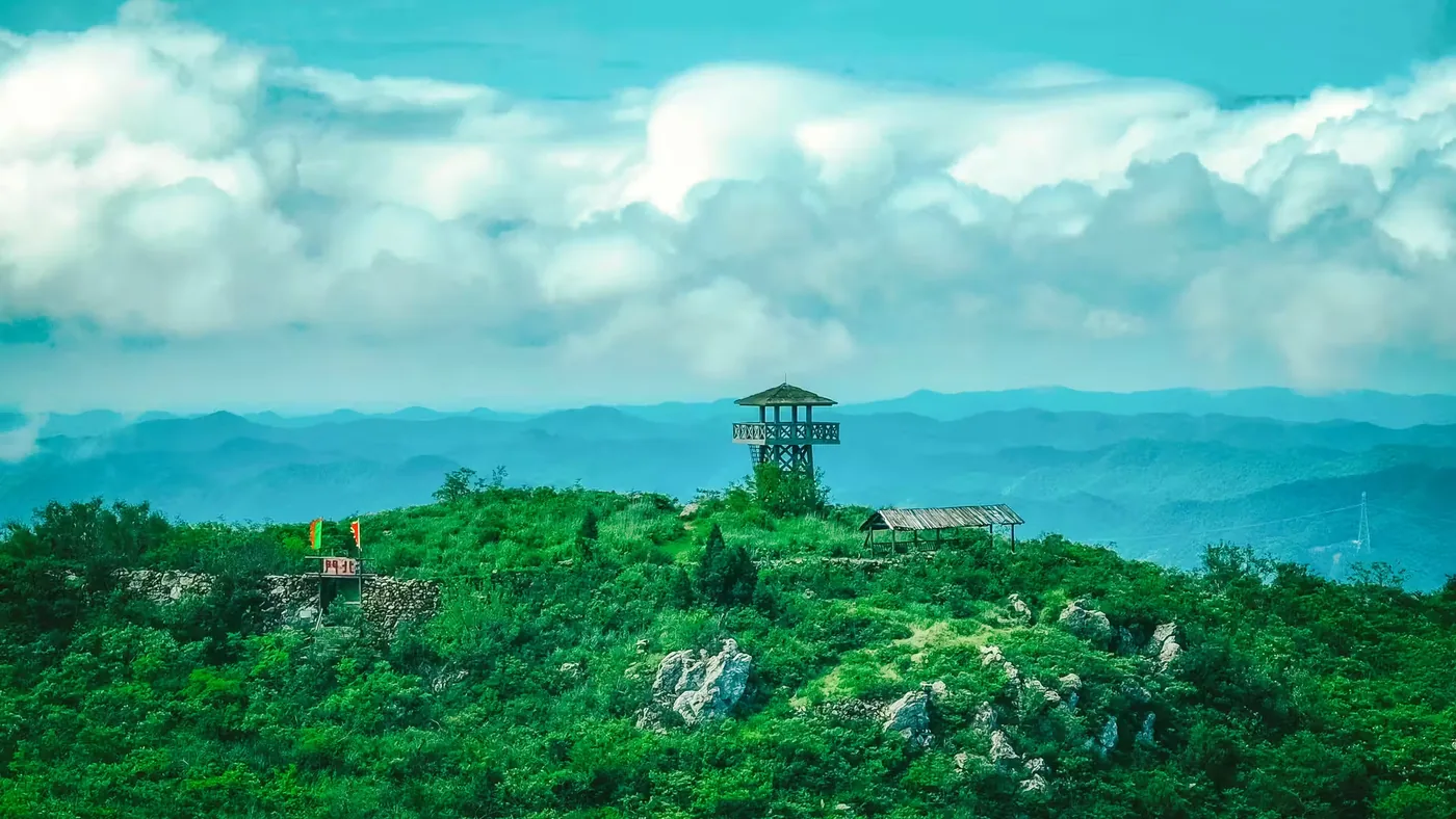 绿林寨实景图片