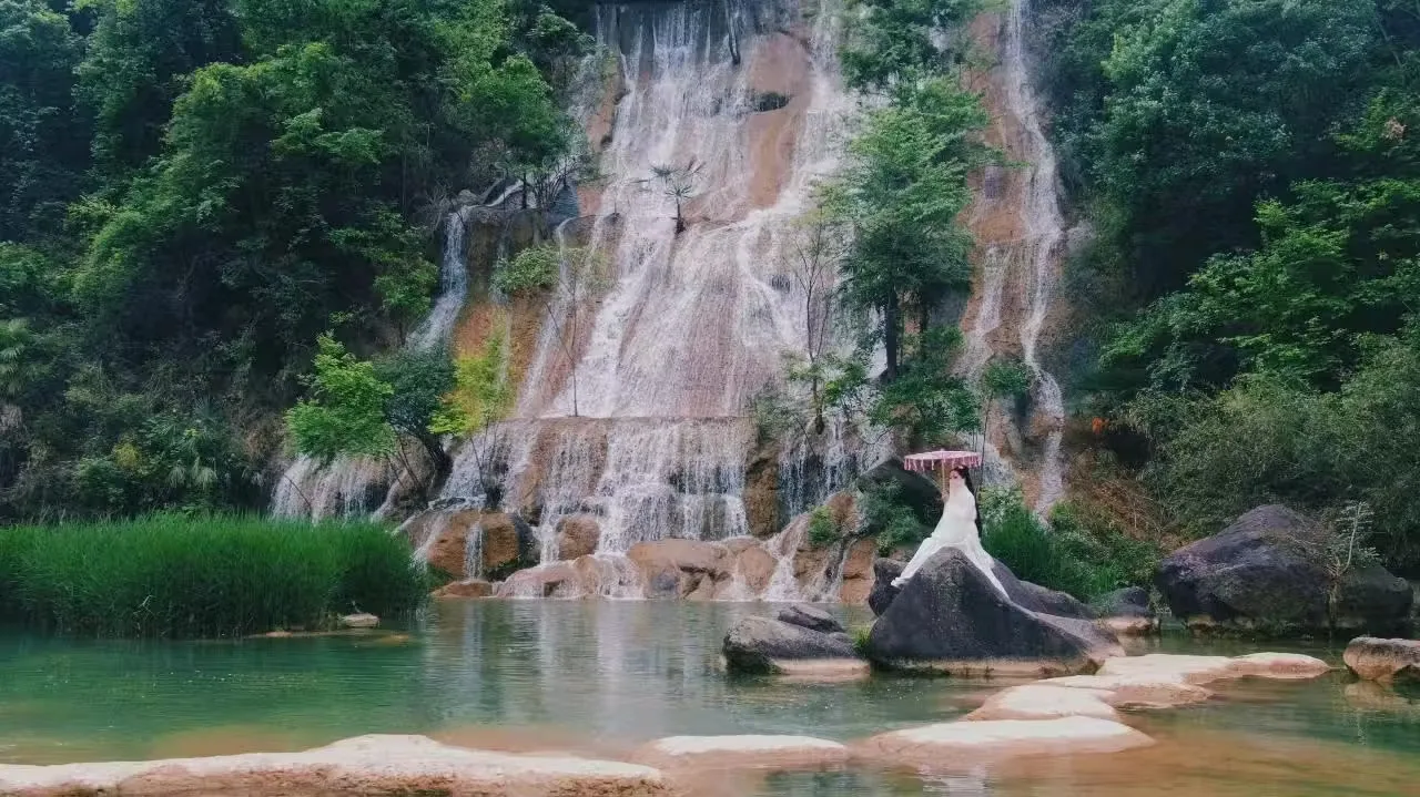 美人谷风景图片