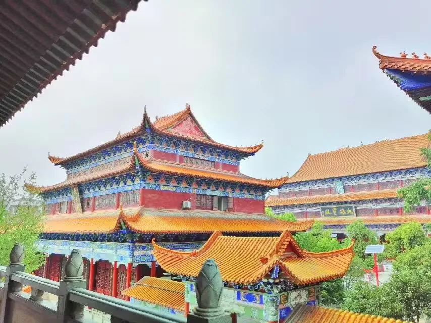 章华寺实景图片