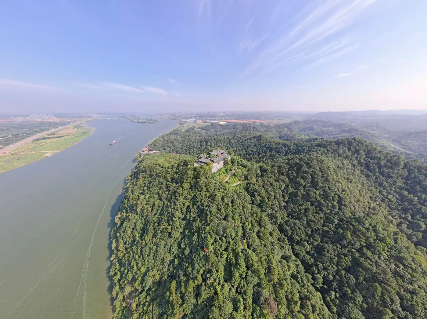 昭山风景区实景图片